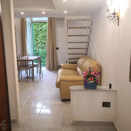 Centro Storico S Chiara House Apartment Naples Luaran gambar