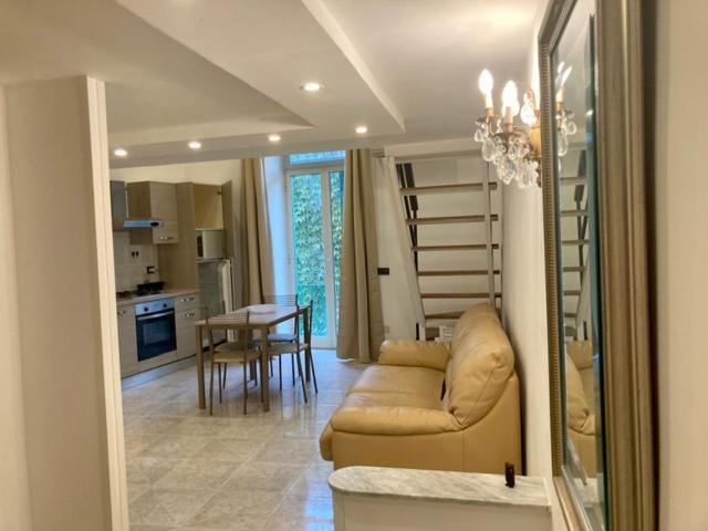 Centro Storico S Chiara House Apartment Naples Luaran gambar