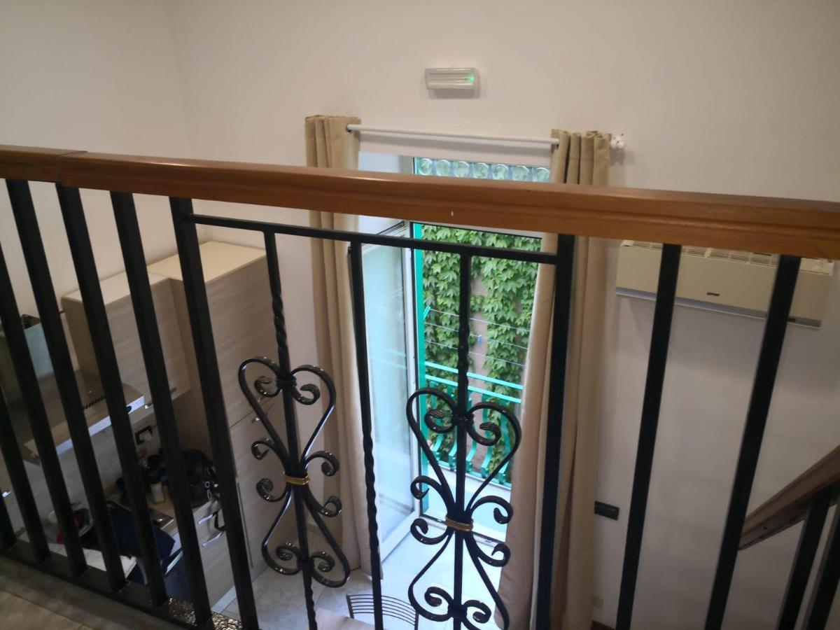 Centro Storico S Chiara House Apartment Naples Luaran gambar