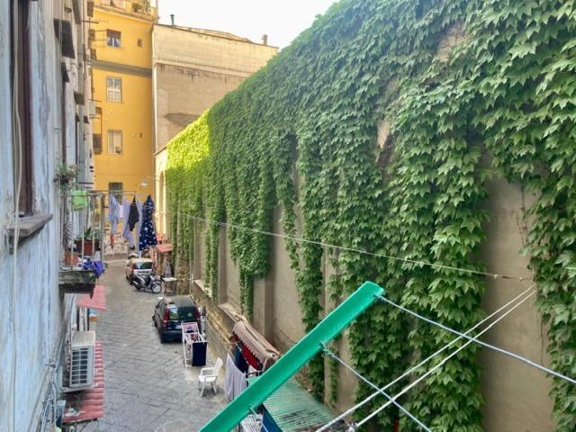 Centro Storico S Chiara House Apartment Naples Luaran gambar