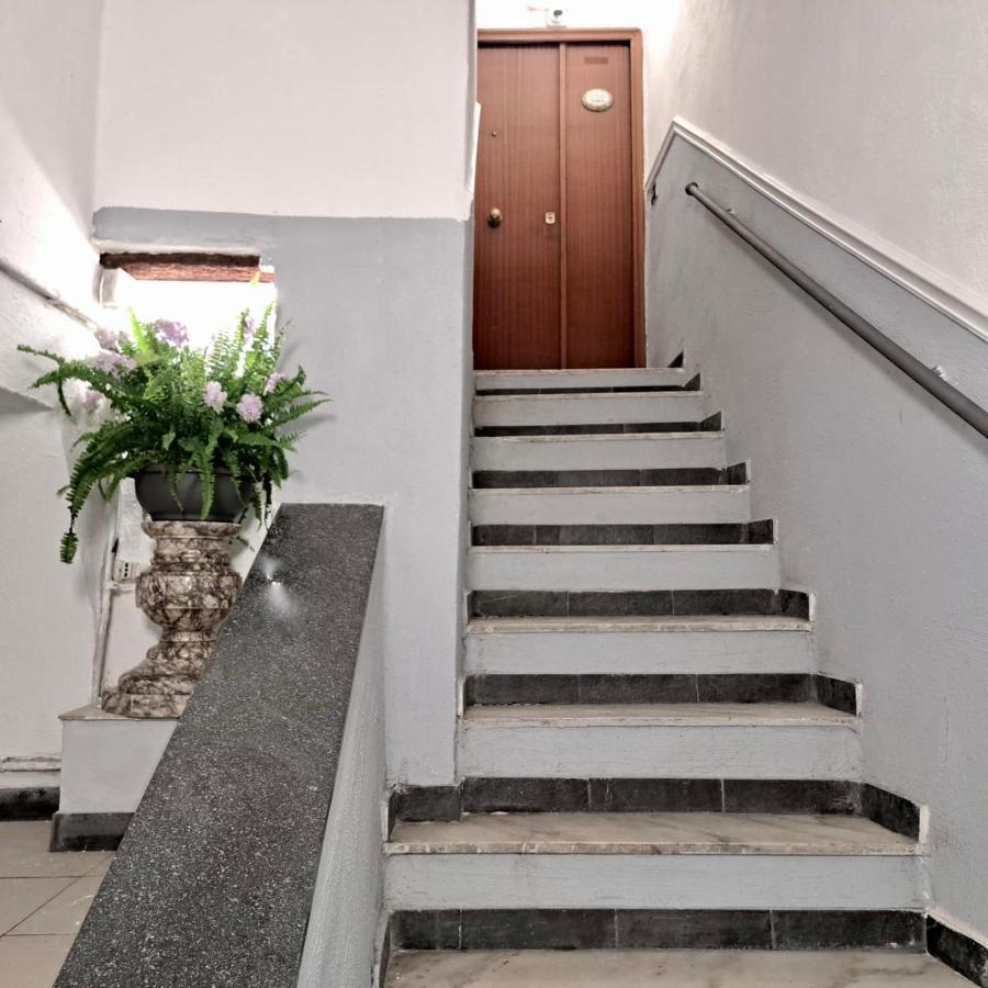 Centro Storico S Chiara House Apartment Naples Luaran gambar